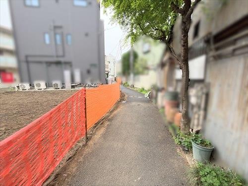 北東側私道含む現地土地写真