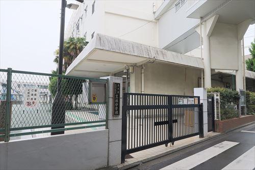 文京区立文林中学校まで350m