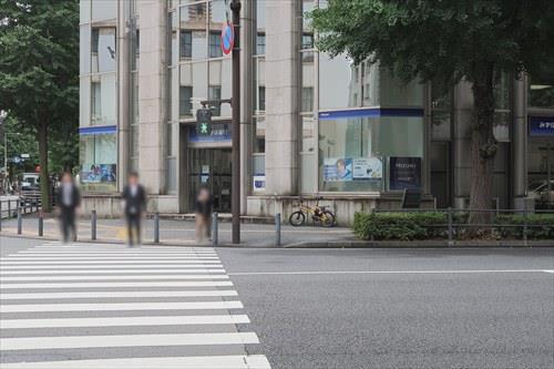みずほ銀行横浜支店まで180m