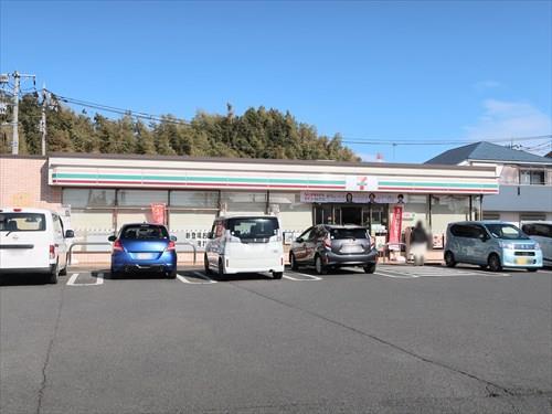 セブンイレブン町田堺店まで580m
