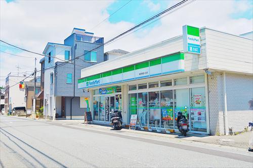 ファミリーマート横浜希望ヶ丘店480m