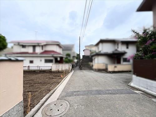前面道路（2026年7月撮影）