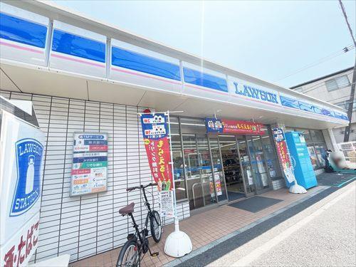 ローソン横浜八幡町店まで220m