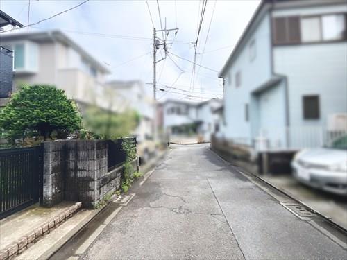 前面道路（2026年9月撮影）