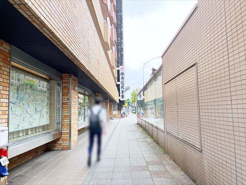 物件前　歩道