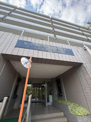 エントランス入口（2026年9月撮影）