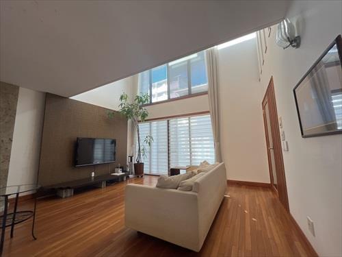 リビング。2025年12月4日撮影