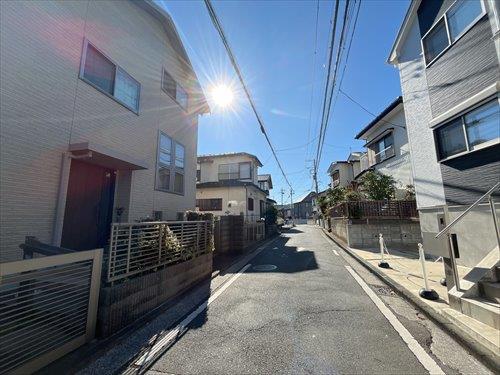 前面道路（物件・左）