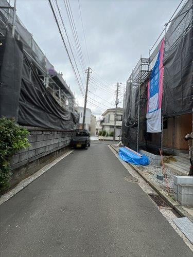 前面道路（物件・右）