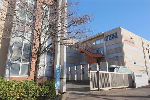 大和市立草柳小学校まで510m