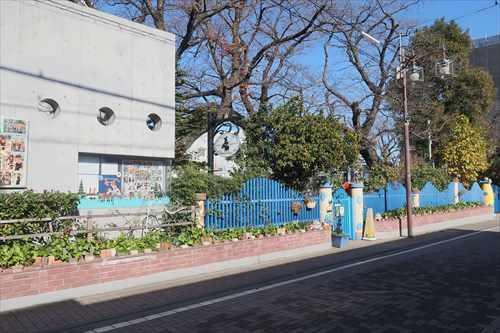 大和幼稚園まで660m