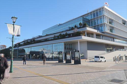 大和市立図書館まで1020m