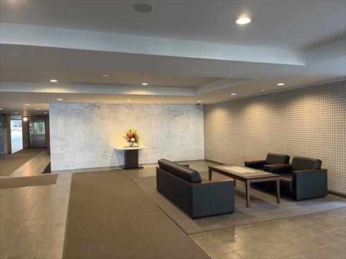 エントランスホール