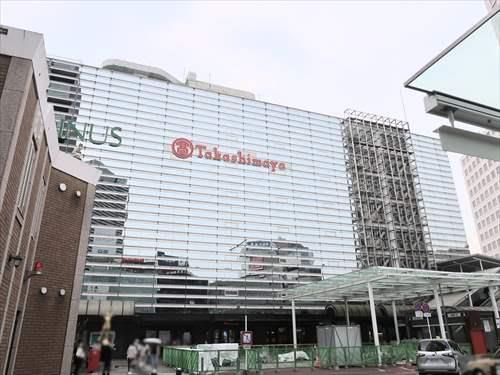 横浜タカシマヤまで870m