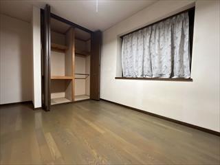 2階南東側洋室①