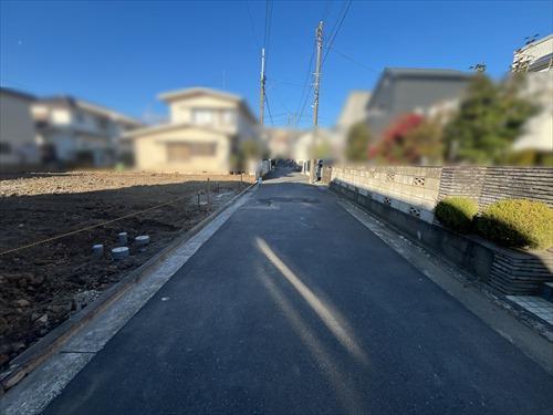 前面道路（2026年1月撮影）