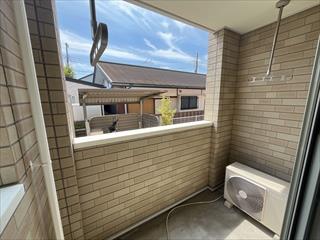 102号室バルコニー部分
