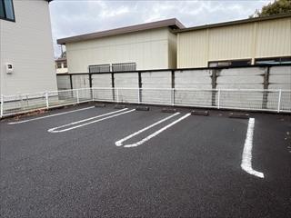 敷地内駐車場（R8年2月撮影）