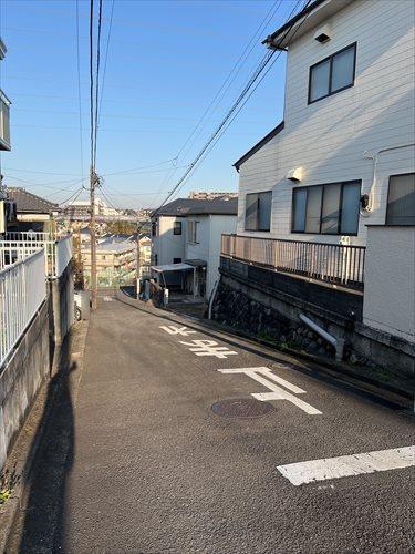 前面道路（物件・右）