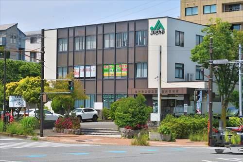 JAさがみ大庭支店まで690m