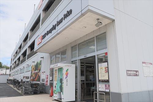 オーケー川和町店まで1360m