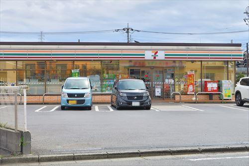 セブンイレブン横浜鳥山町東店まで310m