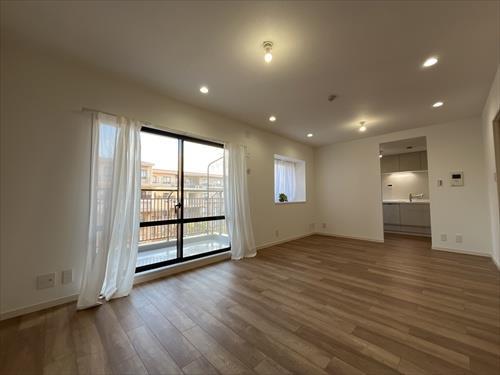 リビング（約12.1帖）