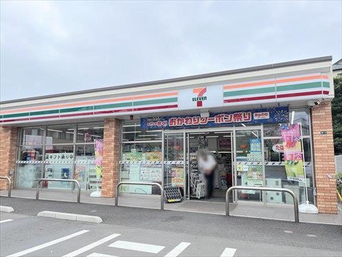 セブンイレブン横浜笹野台4丁目店310ｍ