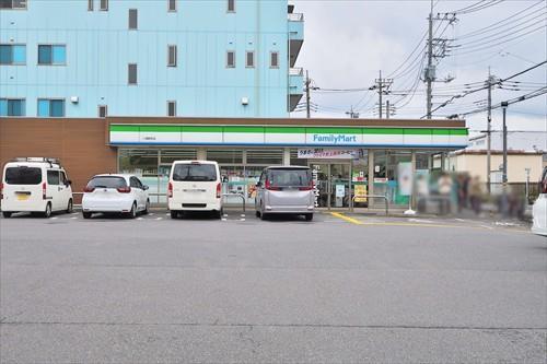 ファミリーマート八潮新町店まで190m