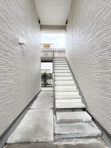 共用階段