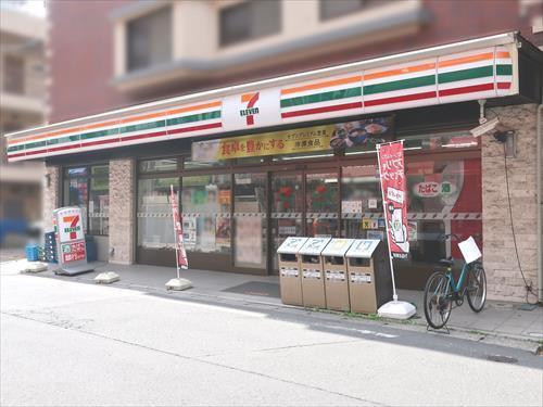 セブンイレブン市川南3丁目店90m