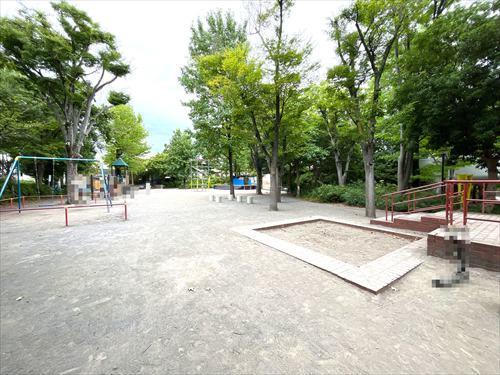 見花山かりん公園まで450ｍ