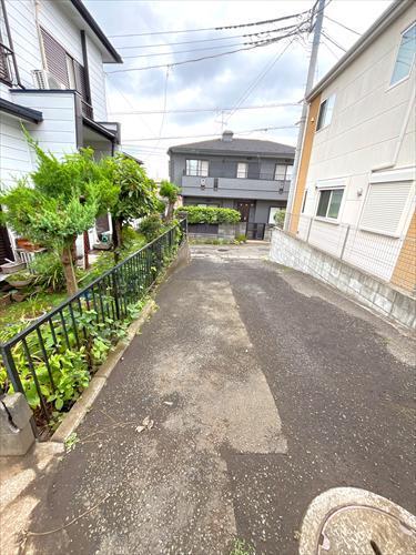 路地上部分（2026年8月撮影）