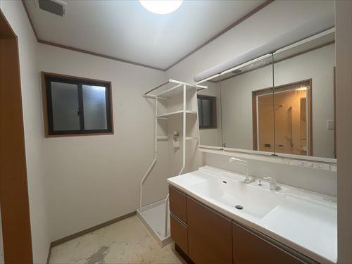 独立洗面化粧台