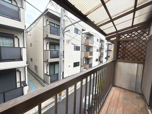 2階ベランダです。