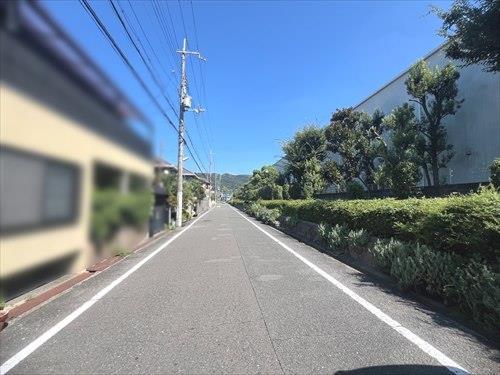 前面道路です。