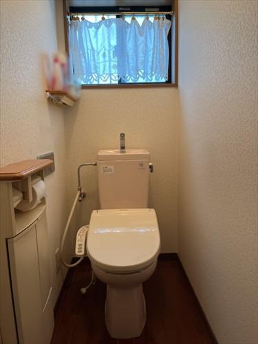2階トイレです。