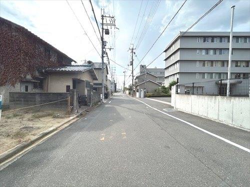 北側前面道路 北側前面道路