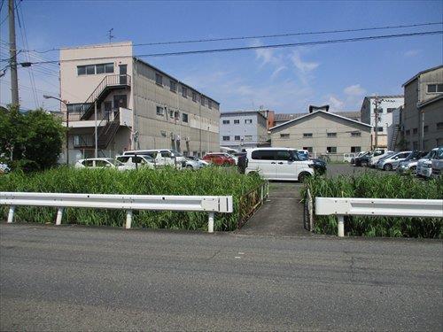 現地（南側道路より撮影）