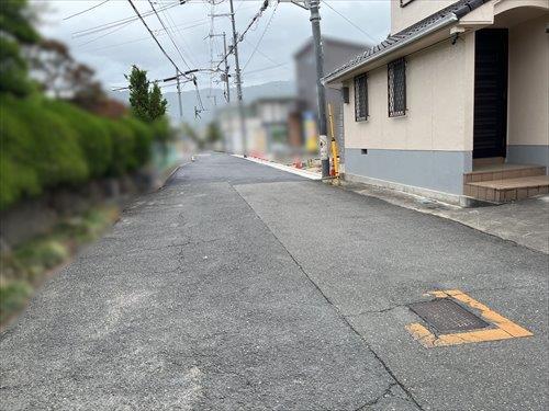北側前面道路です。