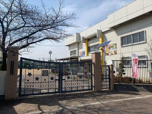 八尾市立山本小学校390m・徒歩5分 八尾市立山本小学校390m・徒歩5分