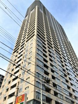 2007年1月築、40階建てのタワー型マンション