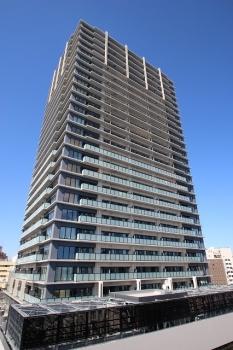 ライオンズタワー柏　２７階建てタワーマンション