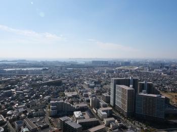 ３７階バルコニーからの眺望（西方向を撮影）