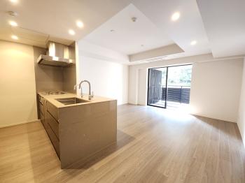 リビングダイニングキッチン約１６．２帖