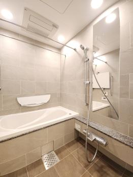 浴室換気乾燥暖房機付きユニットバス