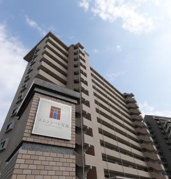 2006年完成・総戸数73戸のマンションです