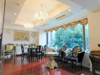 リビングダイニング