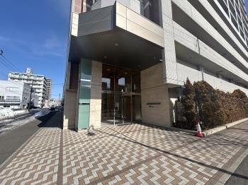 現地エントランス入り口