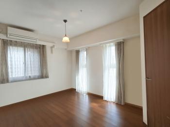 洋室１（約7.0帖）　（CGにて作成したリフォームイメージ）